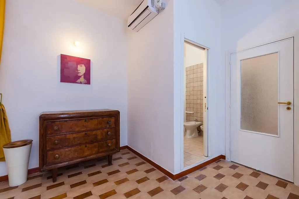 Locanda Toscano I - Bh55 Naples Italy