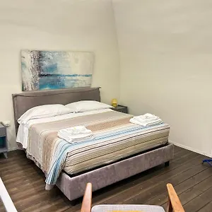 Guest house Sanbiagio, 25, Naples
